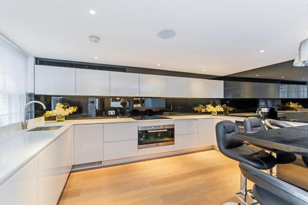 Radnor House *